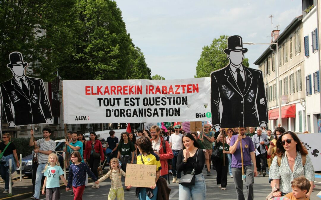 1er mai : Alda et Bizi! placent leur espoir dans l’organisation collective